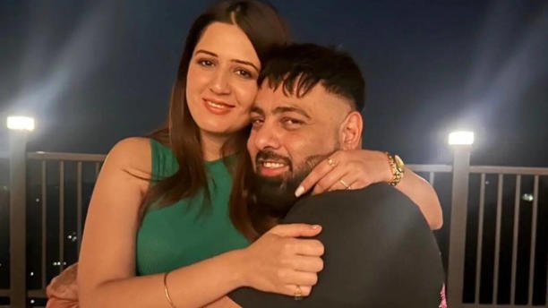 Isha Rikhi ने की बादशाह से शादी, पहली फोटो जारी