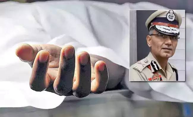 DGP बाथरूम में मृत मिले, जांच शुरू