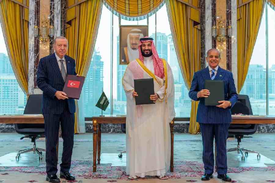 'Makkah joint defence Agreement' का हिस्सा बनेगा बंगलादेश, कहा, यह सकारात्मक