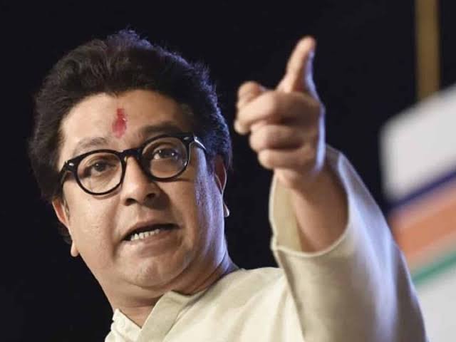 SIDDHIVINAYAK MANDIR से हर साल 18 करोड़ रुपए चुराये जा रहे : Raj Thackeray